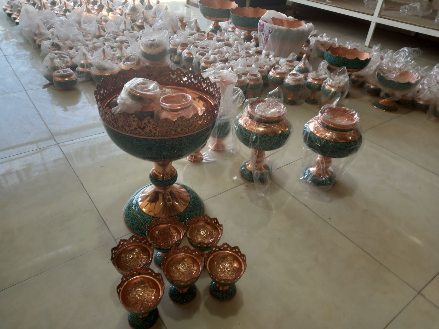 صنایع دستی فیروزه کاری